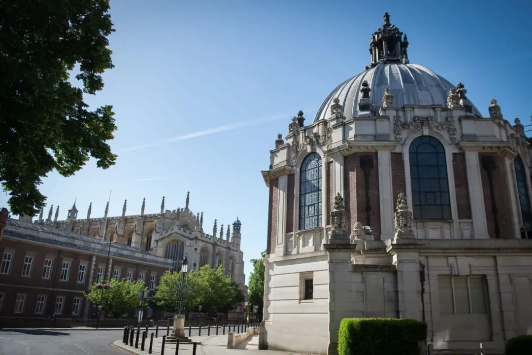 难怪英国人那么喜欢读书，这些英国私校图书馆太美了！  留学 英国留学 第3张