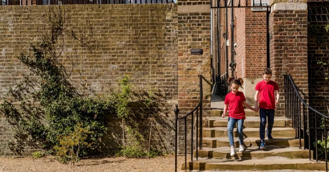 牛剑录取率高！英国学生公认的“女版伊顿”都是哪些学校？  数据 第17张